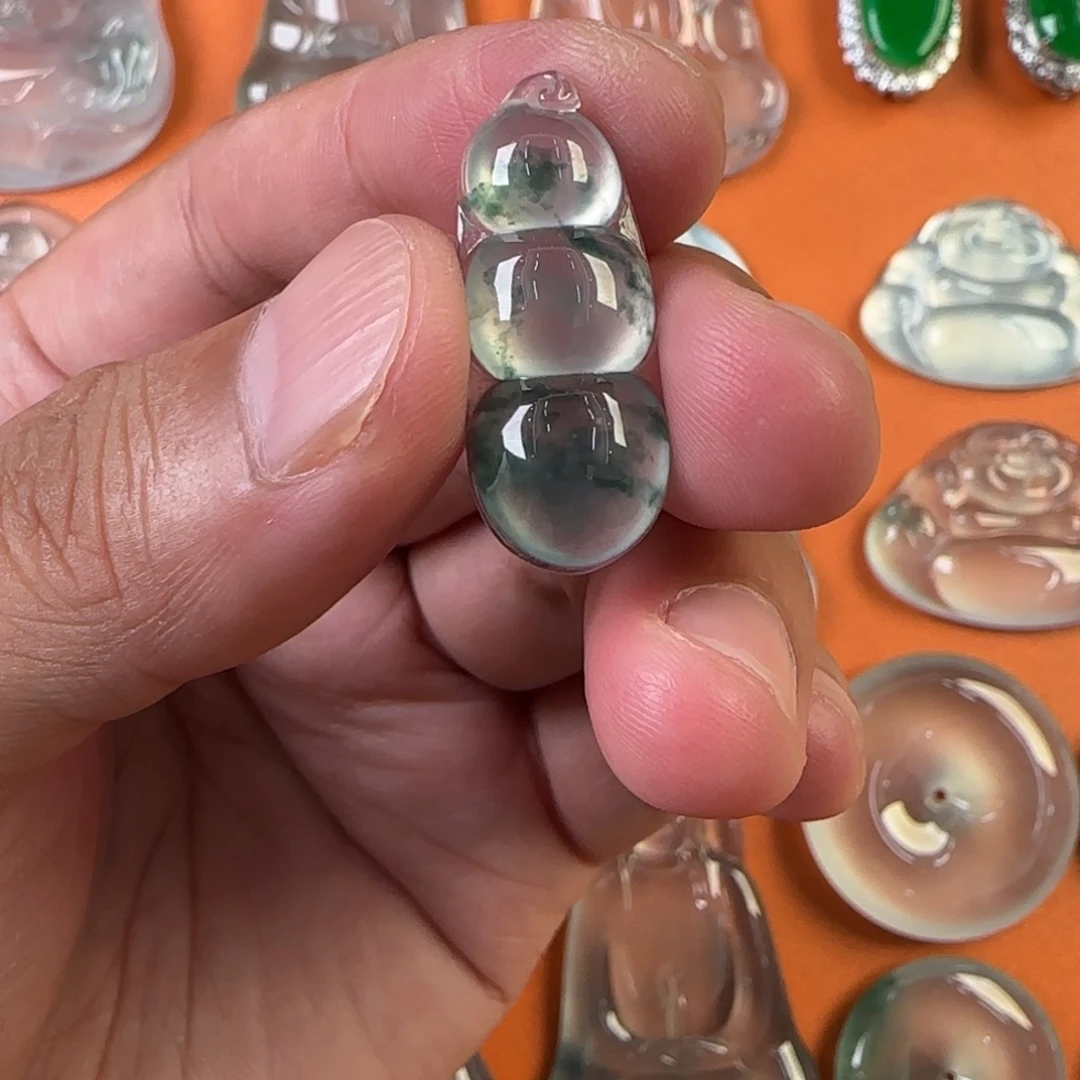 未镶嵌定制翡翠天然