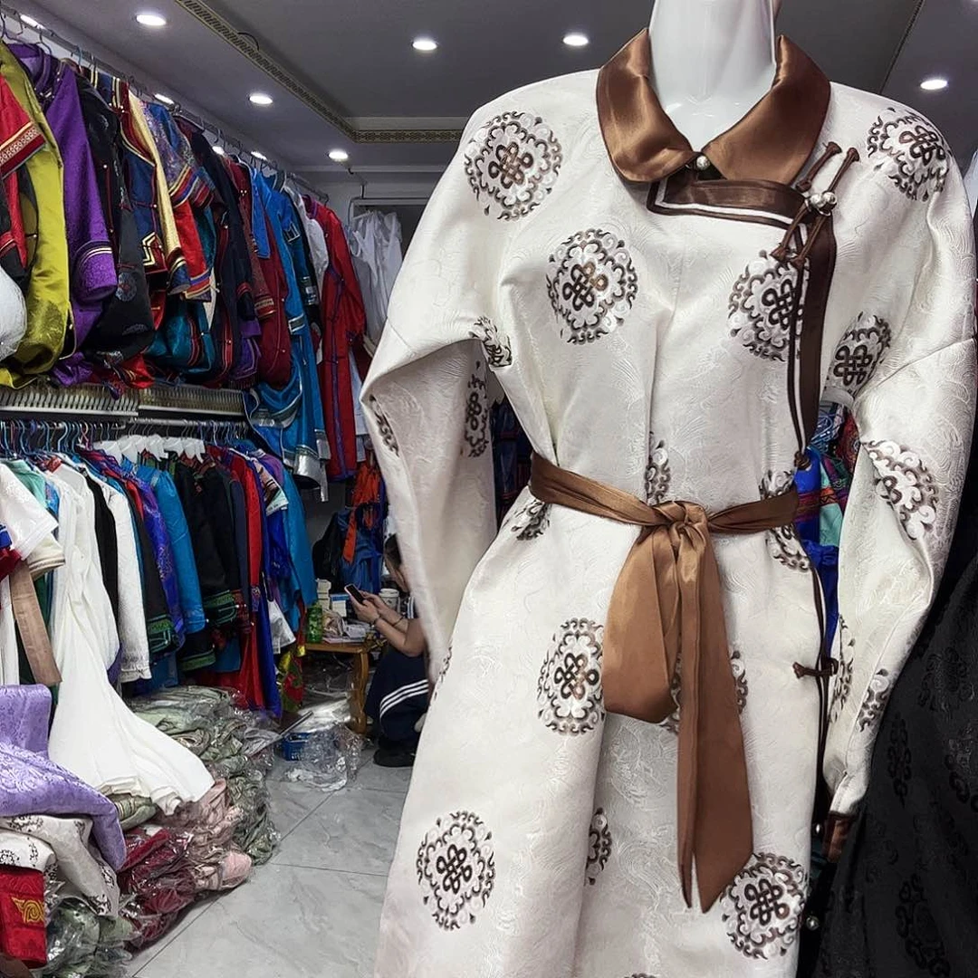 闪电购女装袍子米色