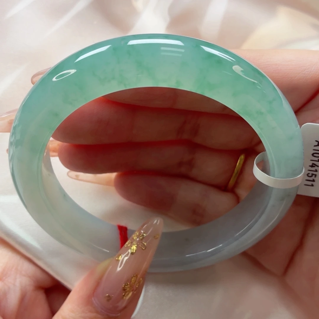 翡翠未镶嵌手镯22（24号）