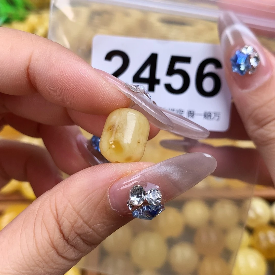 未镶嵌琥珀珠宝奇石11.4，长13.8