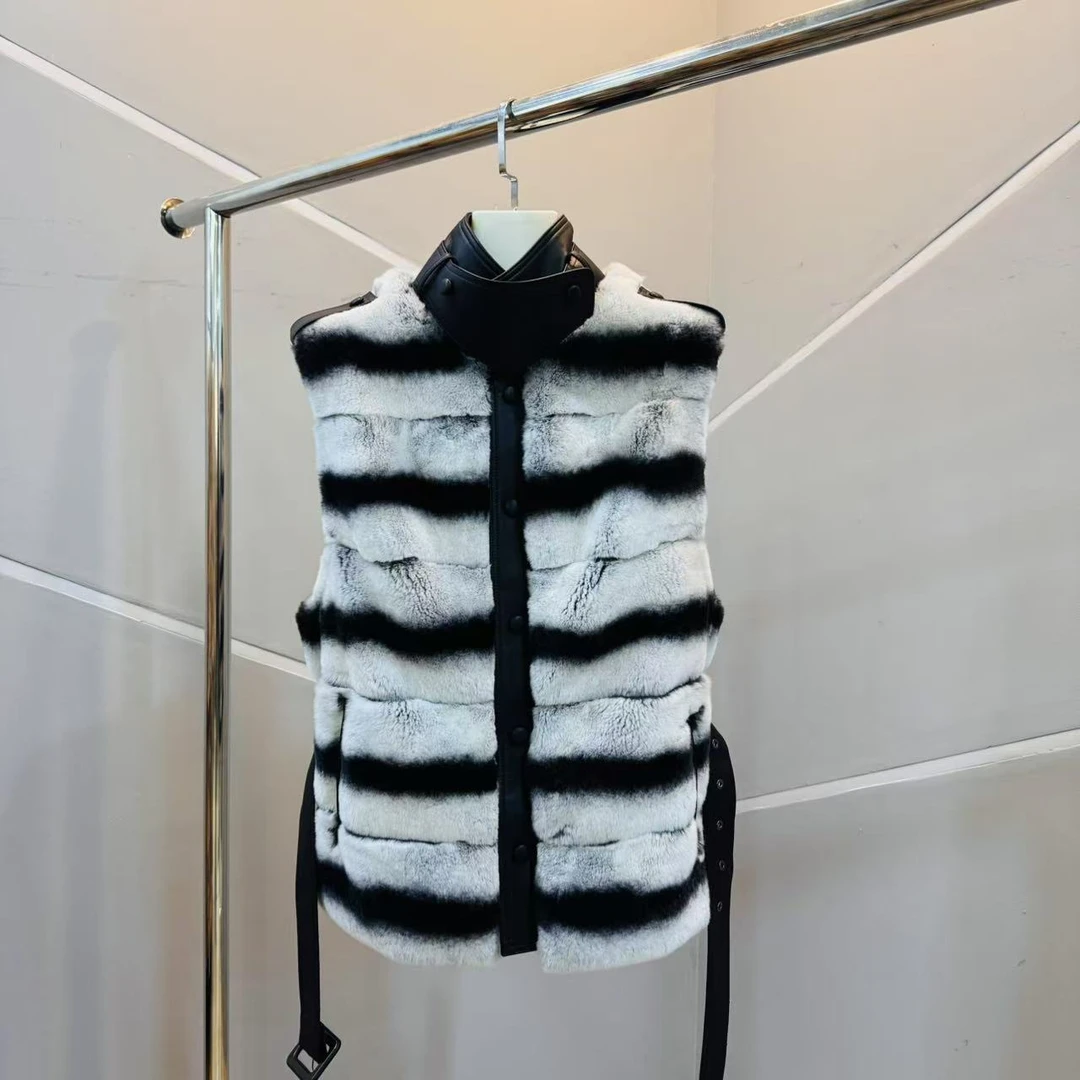 2025新款獭兔毛马甲外套