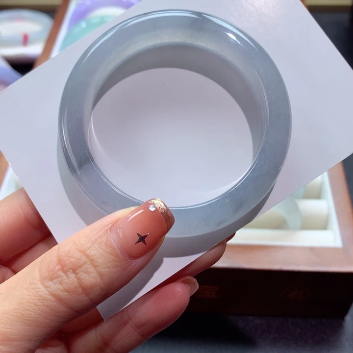 未镶嵌手镯翡翠2号