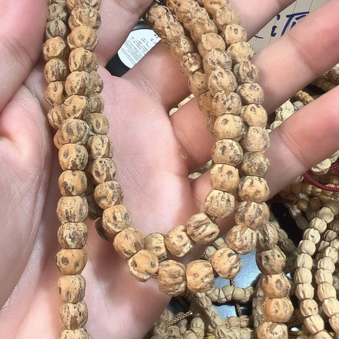 柏香籽/百香籽吊坠