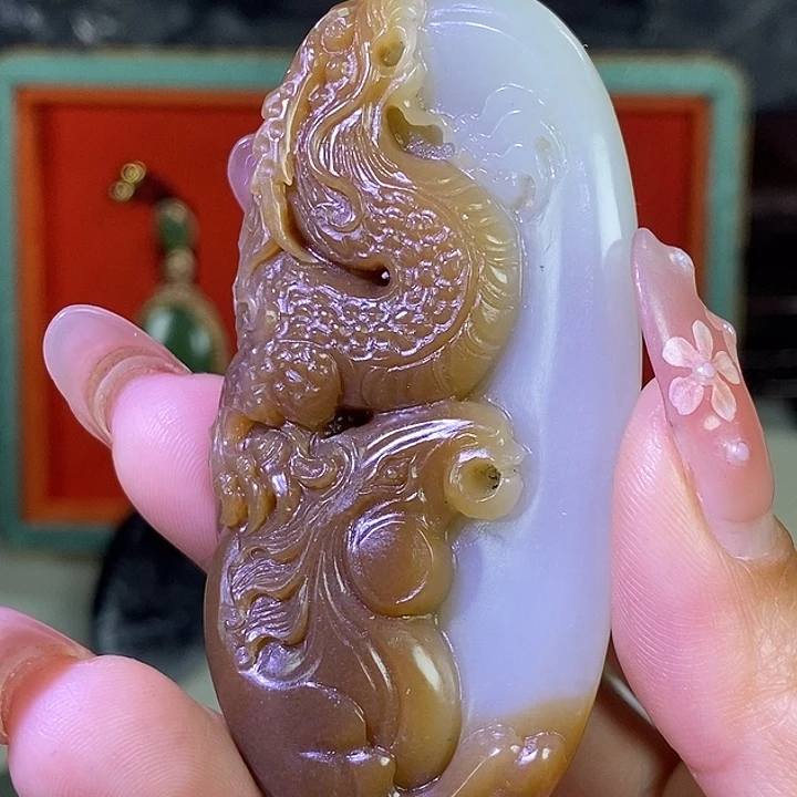 和田玉（糖玉）未镶嵌把件