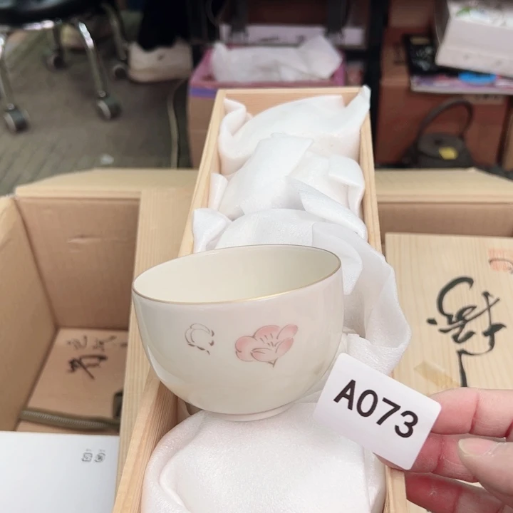 摆件一个瓷器默认微瑕
