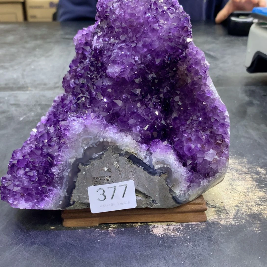 水晶摆件未镶嵌千**子紫晶377