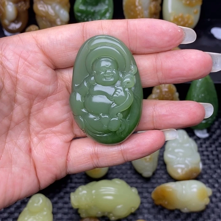 和田玉（碧玉）未镶嵌颈饰小*米
