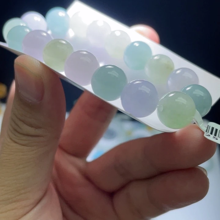 未镶嵌定制翡翠翡翠卡11+