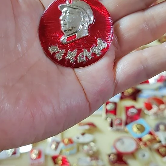 唐***主像品相非常不错的