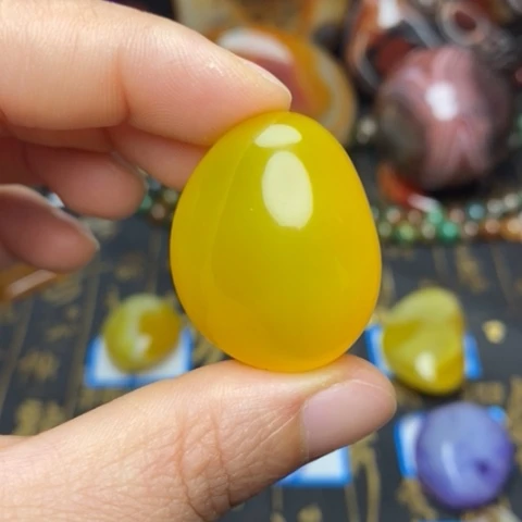未镶嵌玛瑙/玉髓珠宝奇石H****l打孔不退不换