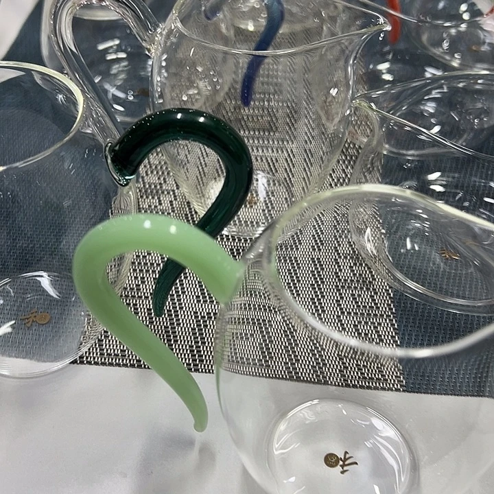 三色任选公道杯一只装