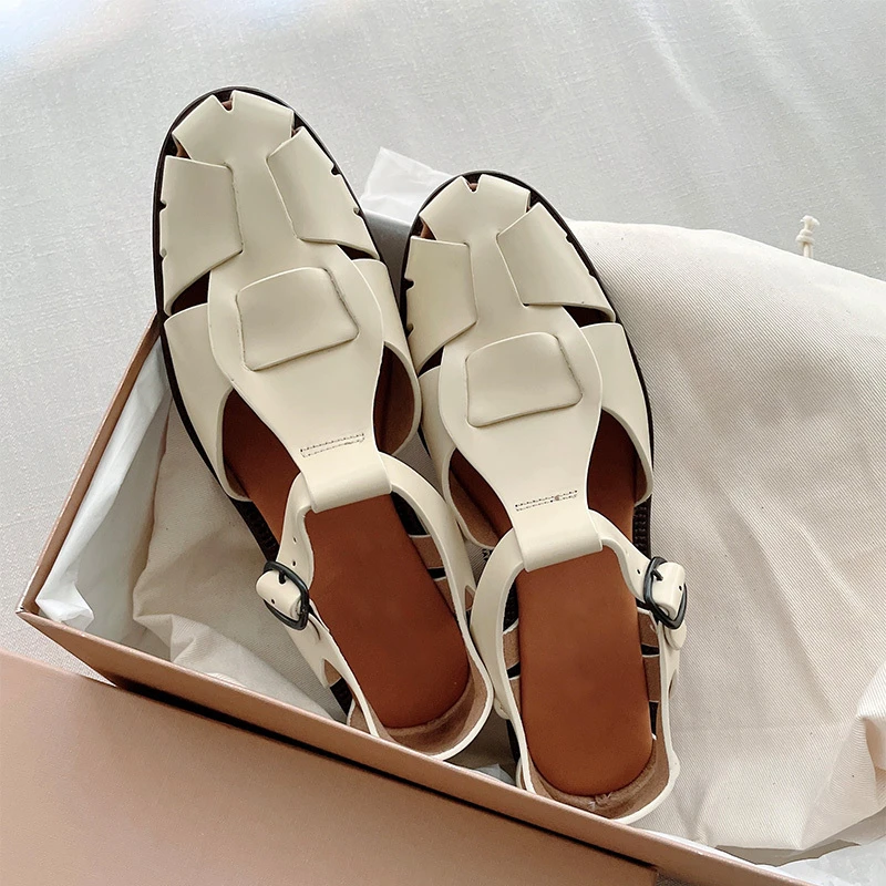 复古编织镂空罗马凉鞋女夏小众设计低跟手工2025新款粗跟2025