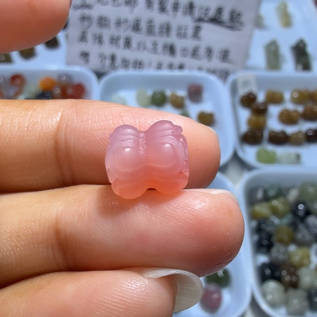 和田玉未镶嵌珠宝奇石