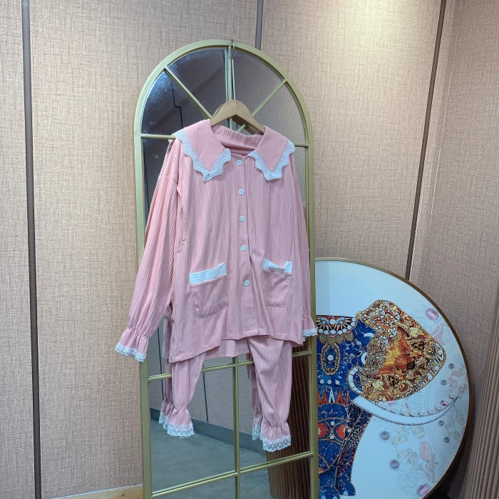 F604孕妇粉色月子服套装120-150