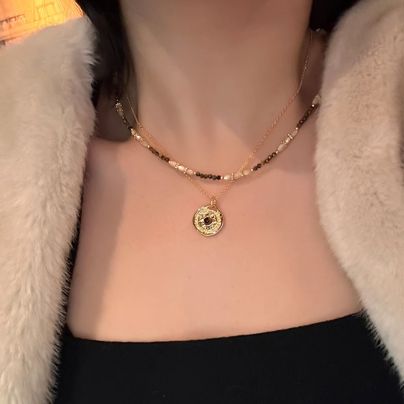 oushipei/欧诗佩 铜合金仿水晶项链 复古美拉德风虎眼石串珠项链