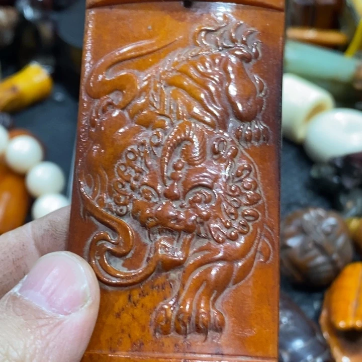 滴血莲花菩提吊坠