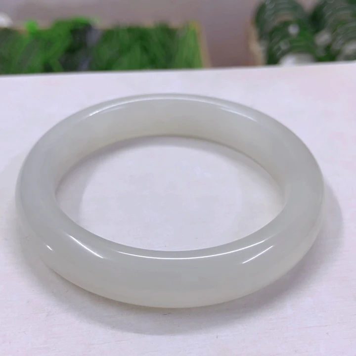 【闪购商品】和田玉手镯未镶嵌11