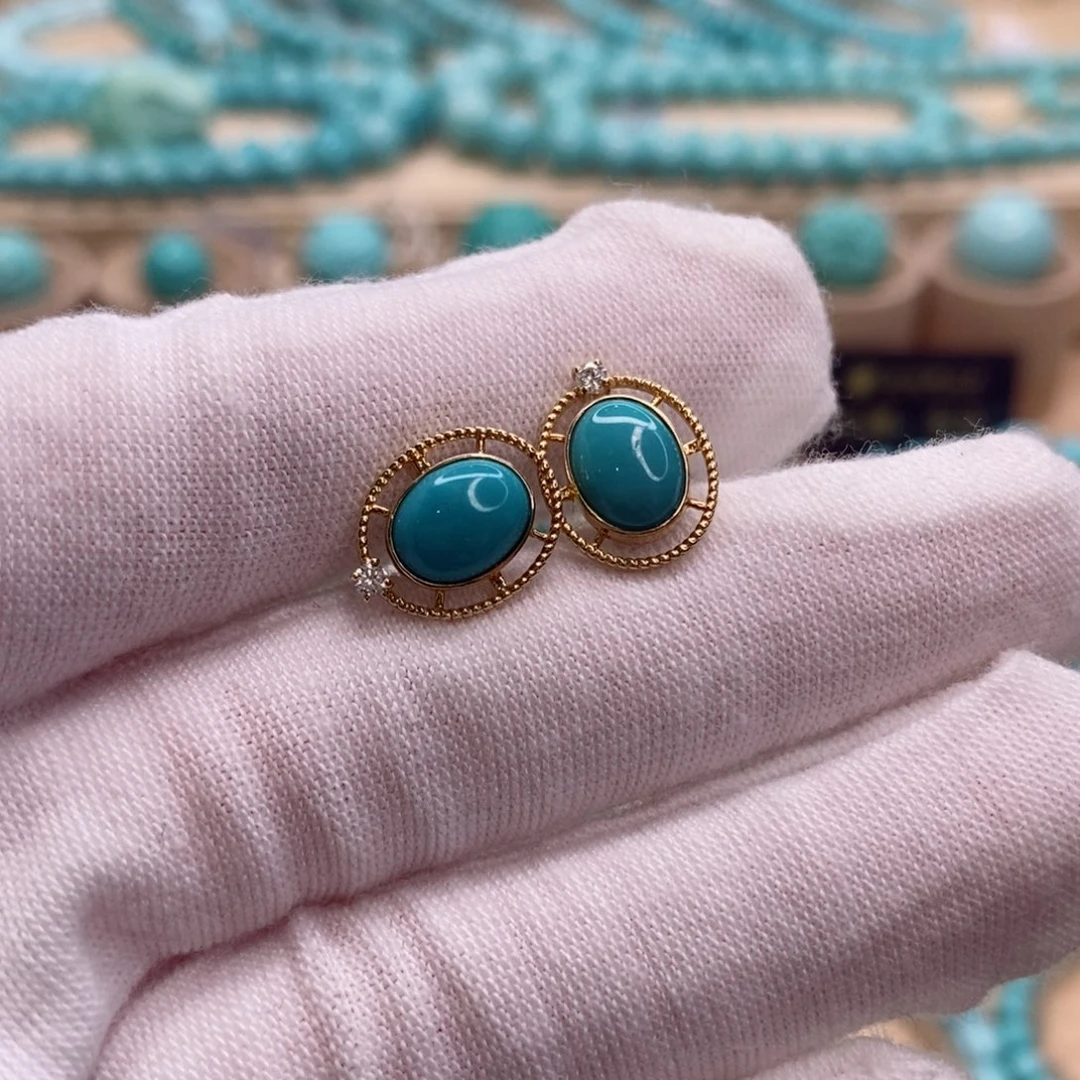 18K金镶嵌绿松石珠宝奇石