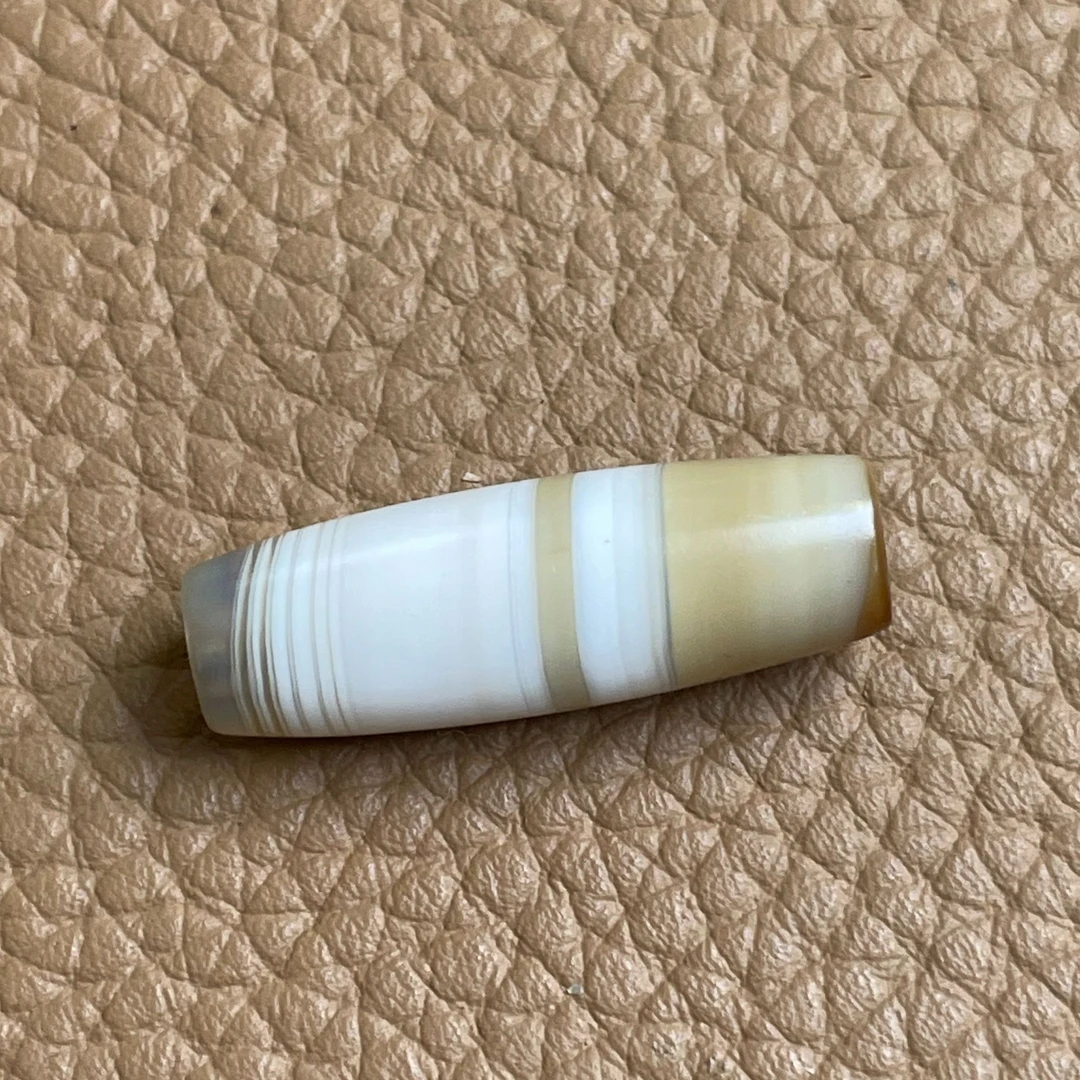 【一念出品】3.78g 拿铁奶油白色 千年缠丝玛瑙勒字 27.5*9.4mm