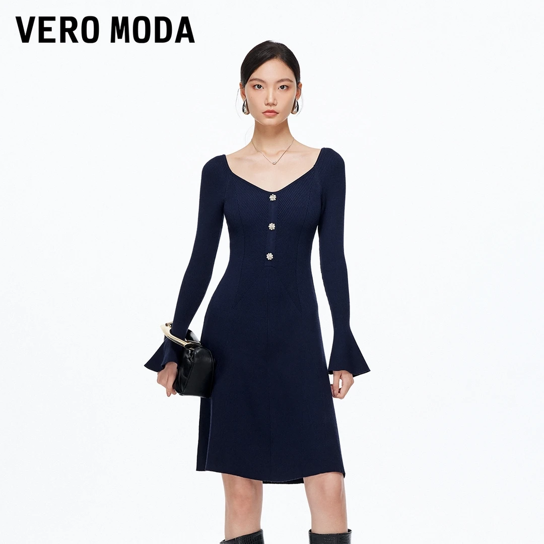 Vero Moda连衣裙2025秋冬新款喇叭袖收腰修身A字针织裙325446005