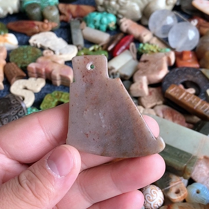 和田玉未镶嵌颈饰48