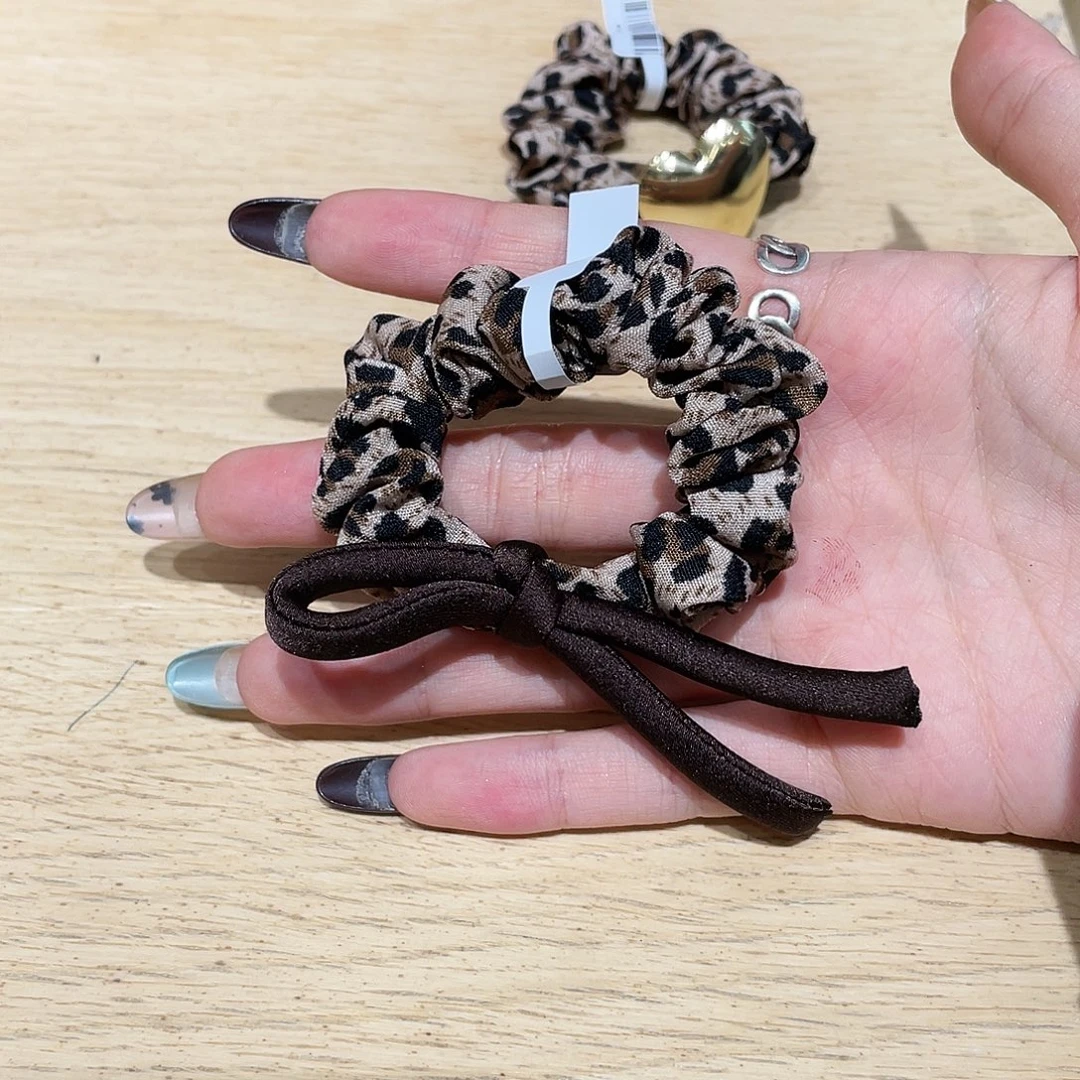 皮质铁合金豹纹蝴蝶结小肠
