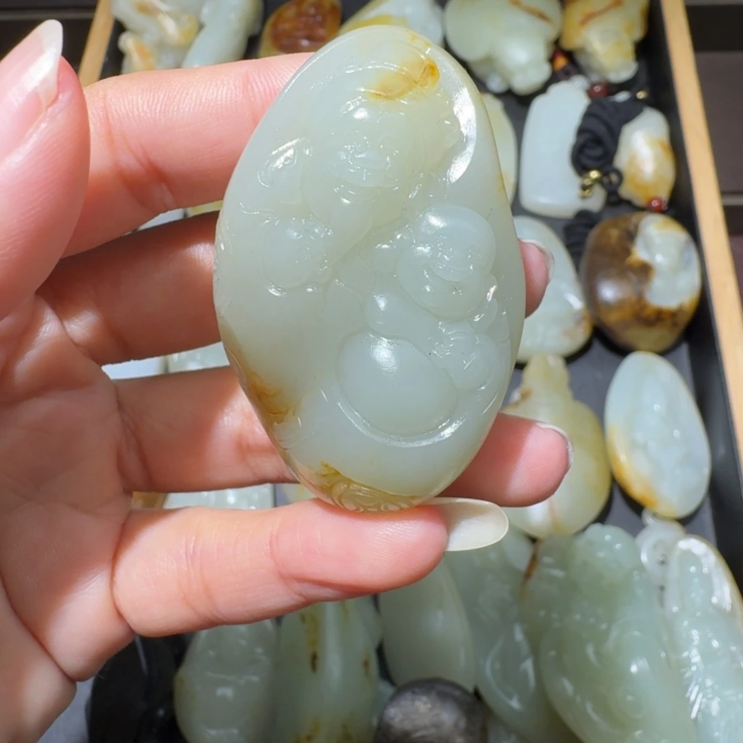 和田玉未镶嵌吊坠(不含链)