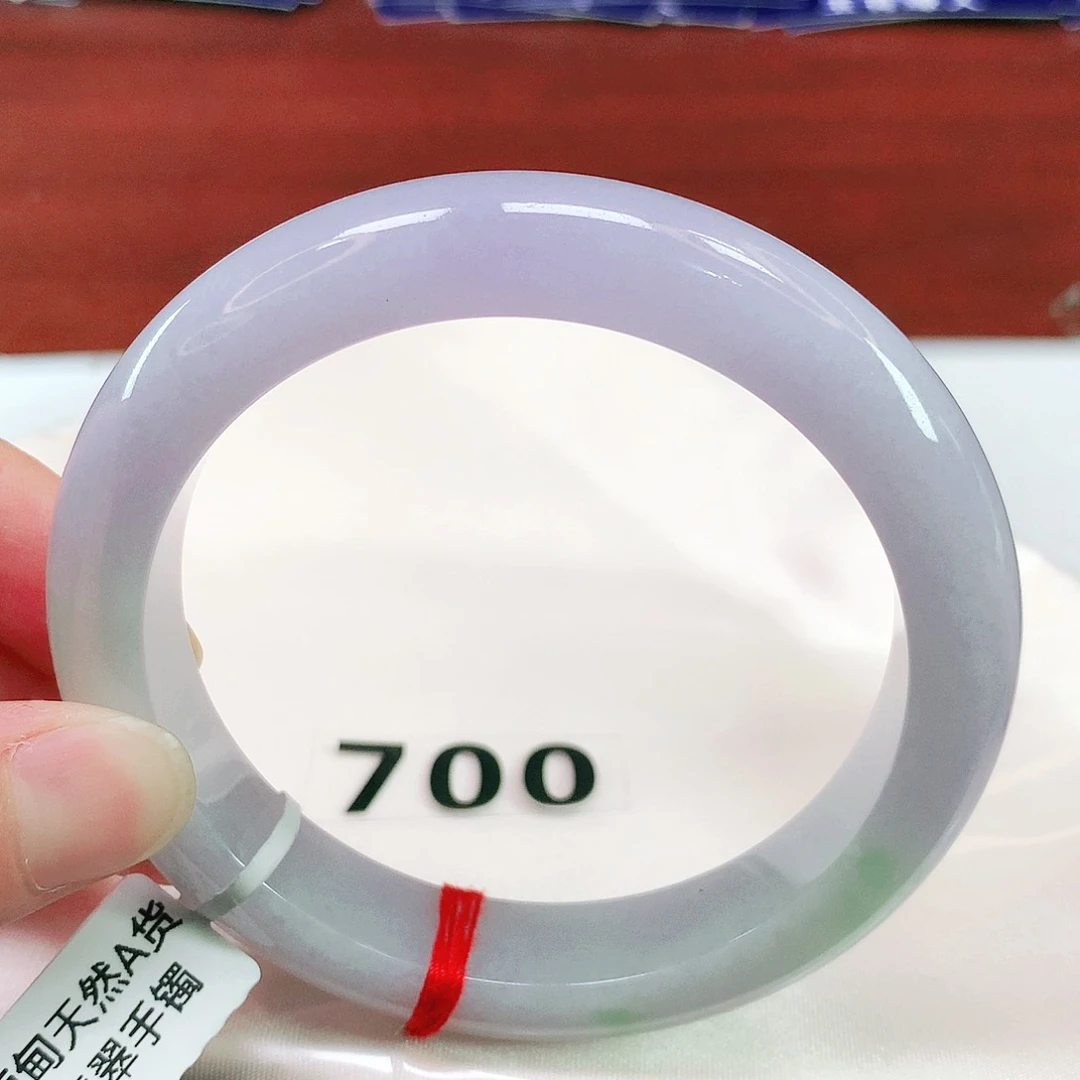 翡翠手镯未镶嵌35号61圈