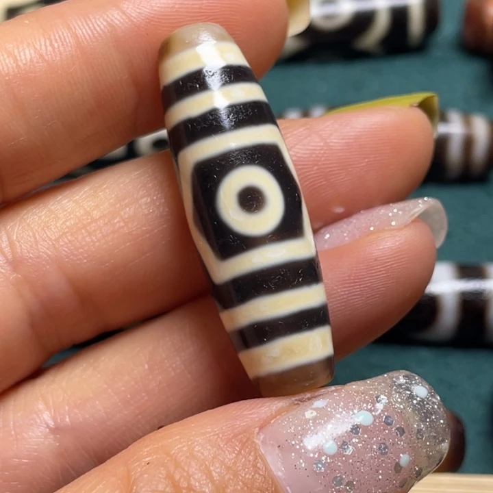 玛瑙/玉髓颈饰未镶嵌福***@