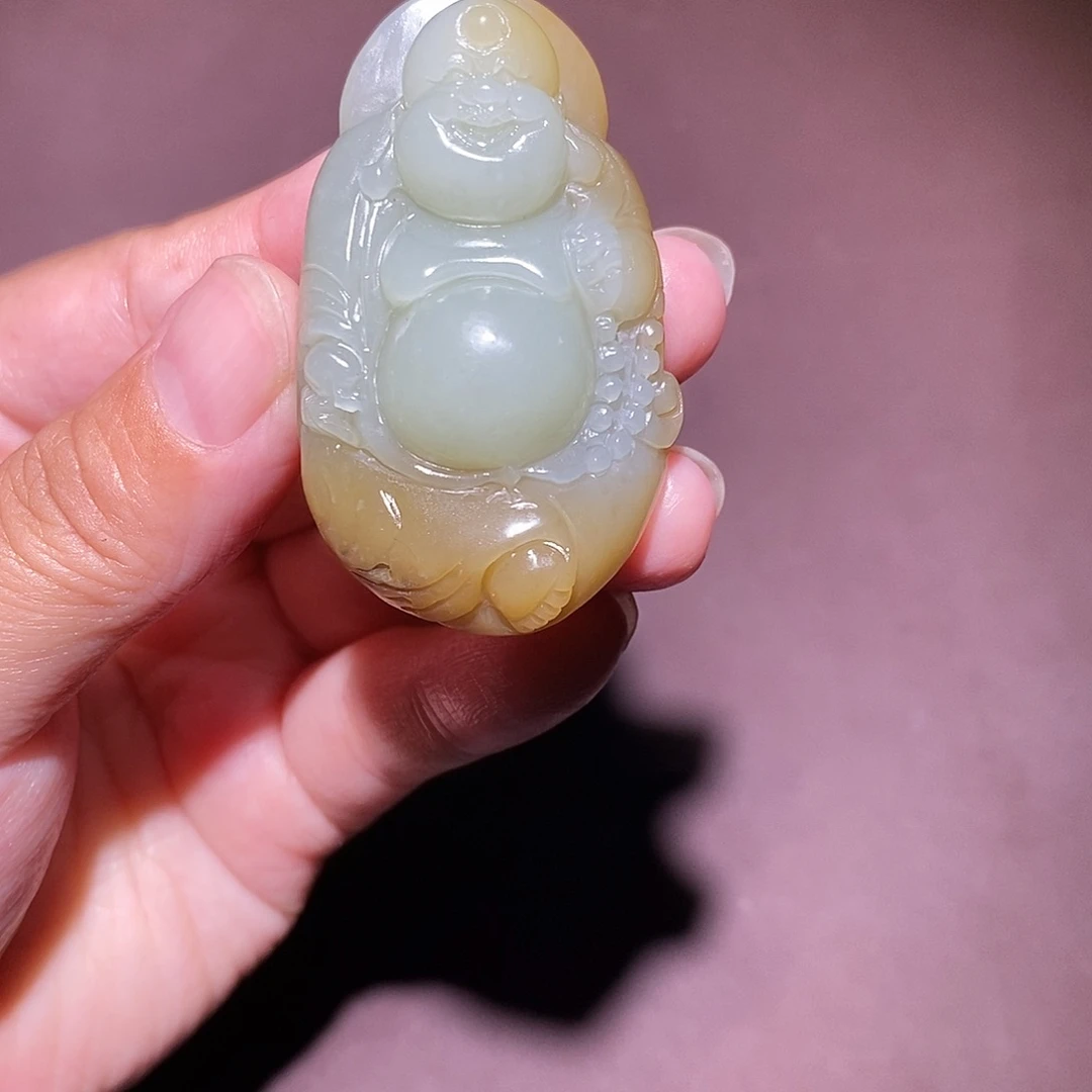 好***友和田玉未镶嵌颈饰