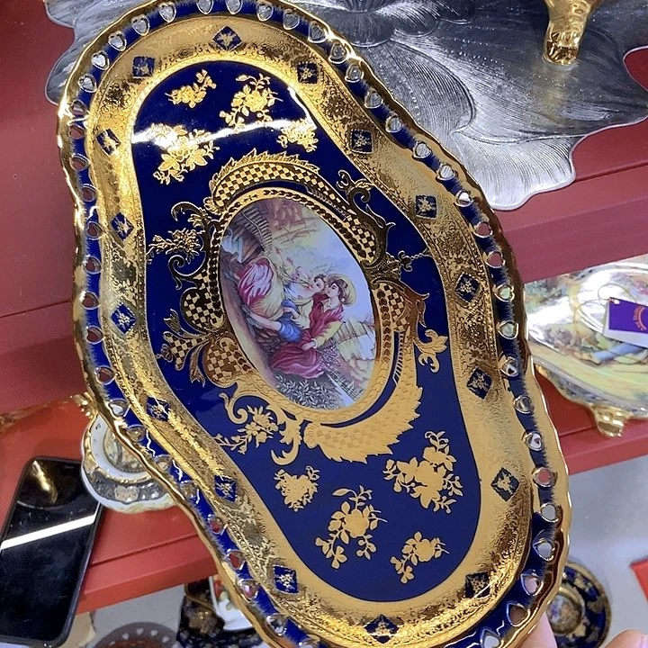 瓷片微瑕…………………………………………