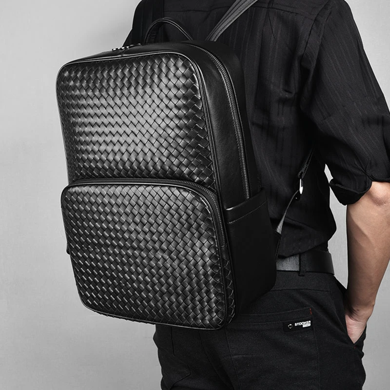 背包男士2024新款通勤双肩包男商务休闲大容量真皮编织电脑高级感