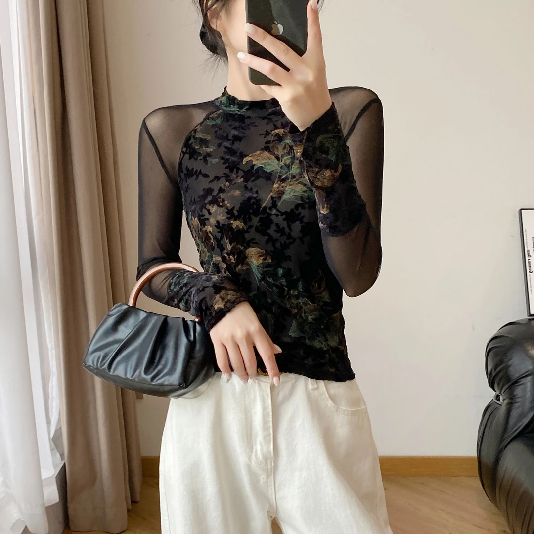 阔太太时髦女装秋装网纱打底衫爆款2025新款独特漂亮小衫洋气衣服