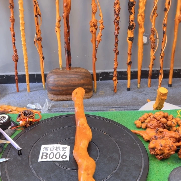 黑果木独*一物一拍，以直播间截图实物为准，有风化裂痕