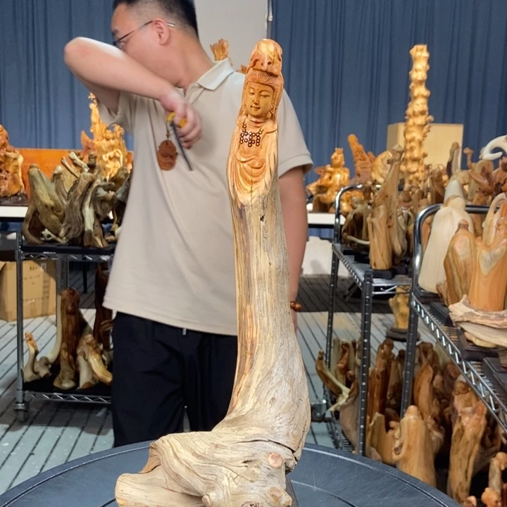 柏木（崖柏）随型摆件