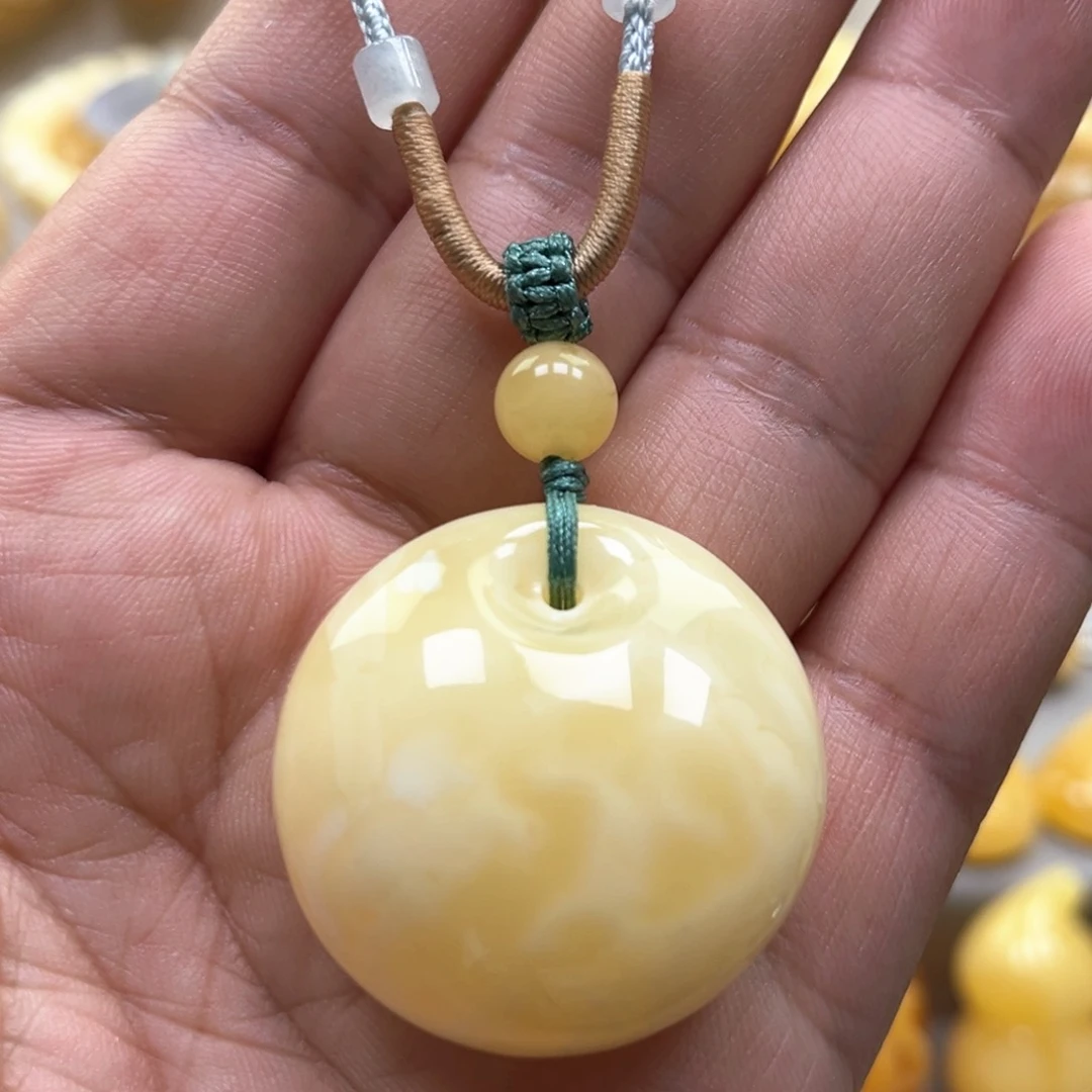 琥珀颈饰未镶嵌吊坠