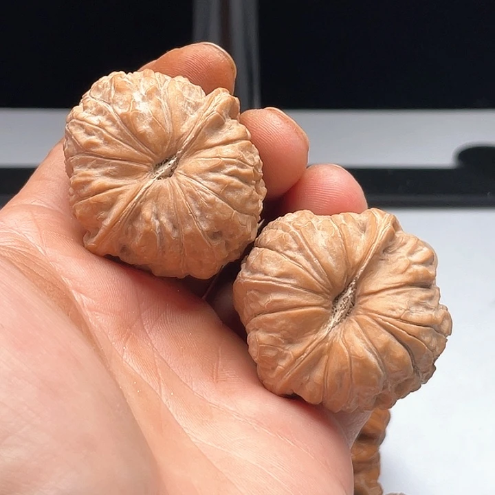 吊坠文玩核桃?*?南瓜墩