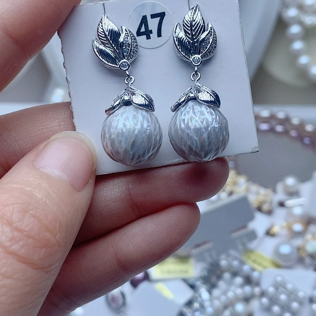 银S925镶嵌耳钉淡水珍珠