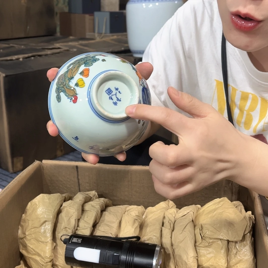 摆件////景德镇陶瓷器。绿。