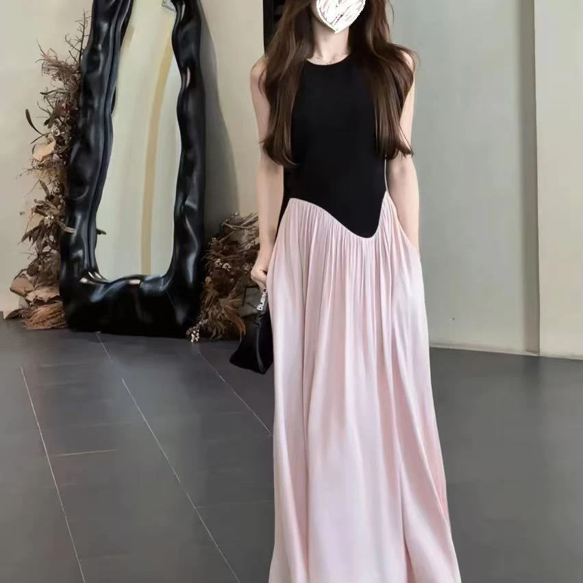 法式温柔气质撞色拼接高级感无袖背心连衣裙夏季新款时尚气质长裙