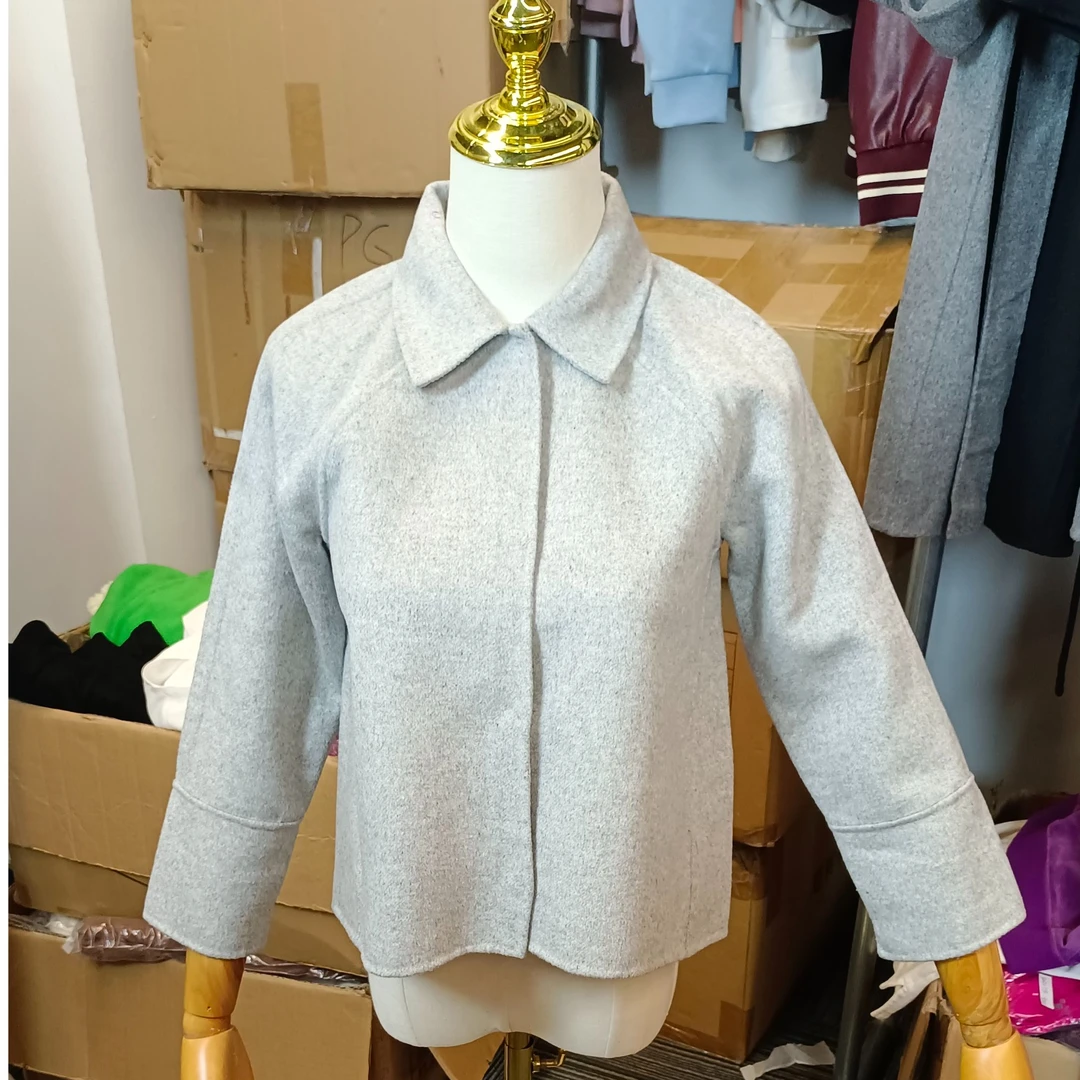 【326】女款小码毛呢外套