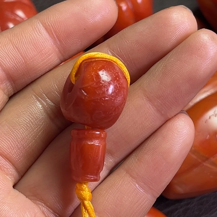 颈饰琉璃W****h琉璃…………