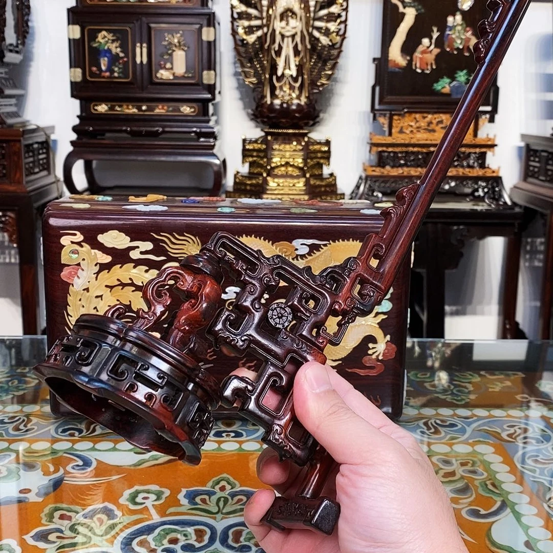 红酸枝木类成套家具大红酸枝架子