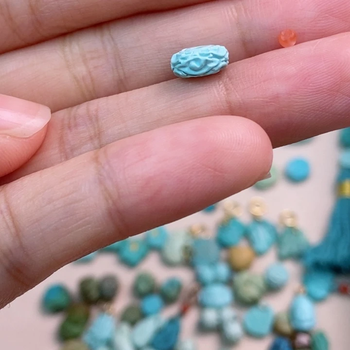 南红玛瑙未镶嵌珠宝奇石