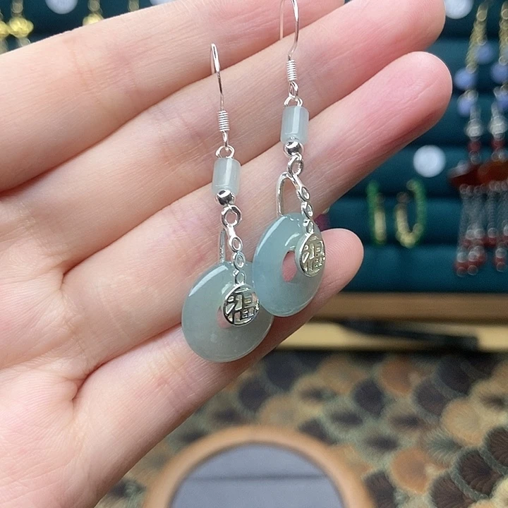 石英质玉耳钉银S925镶嵌