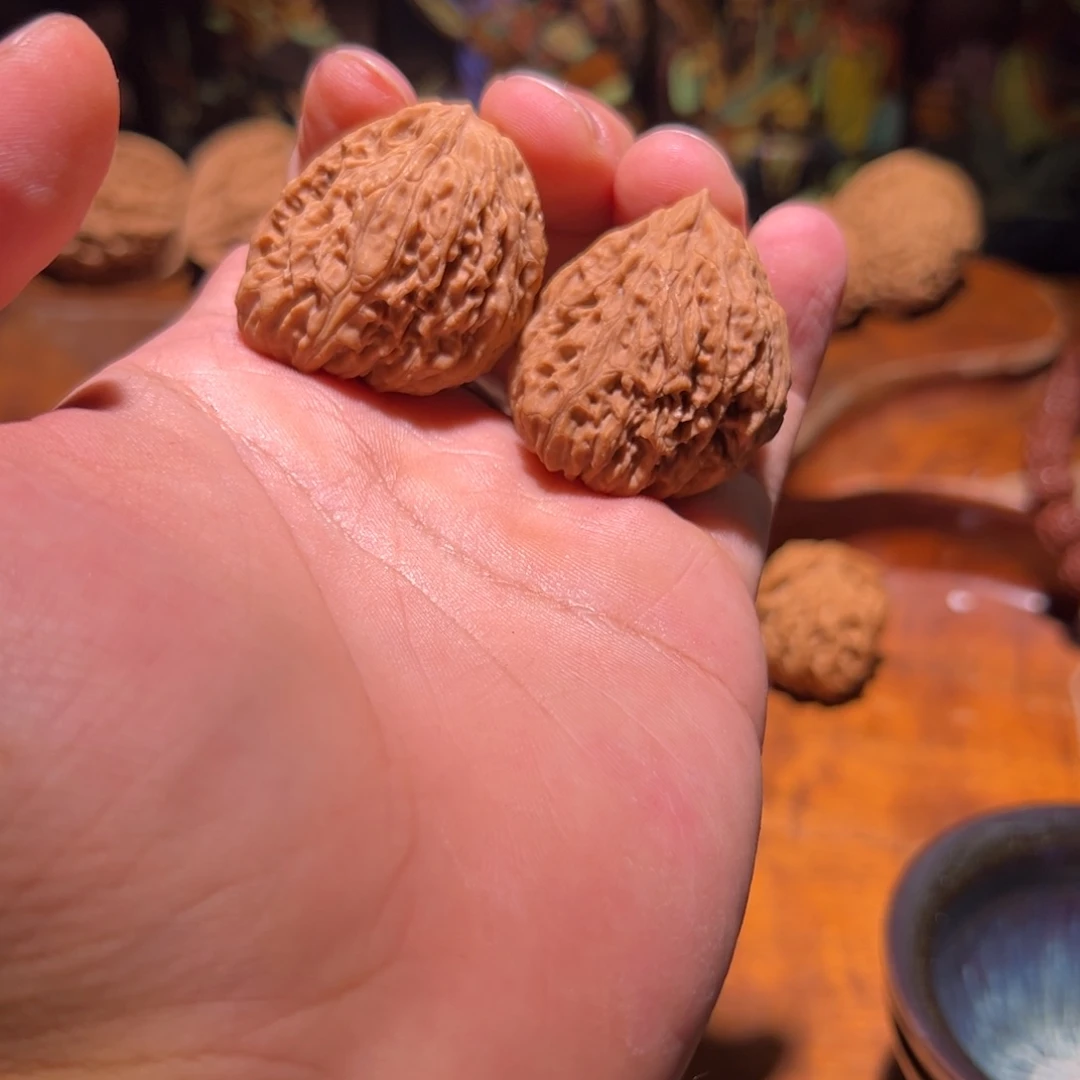 文玩核桃吊坠南疆石一帆风顺