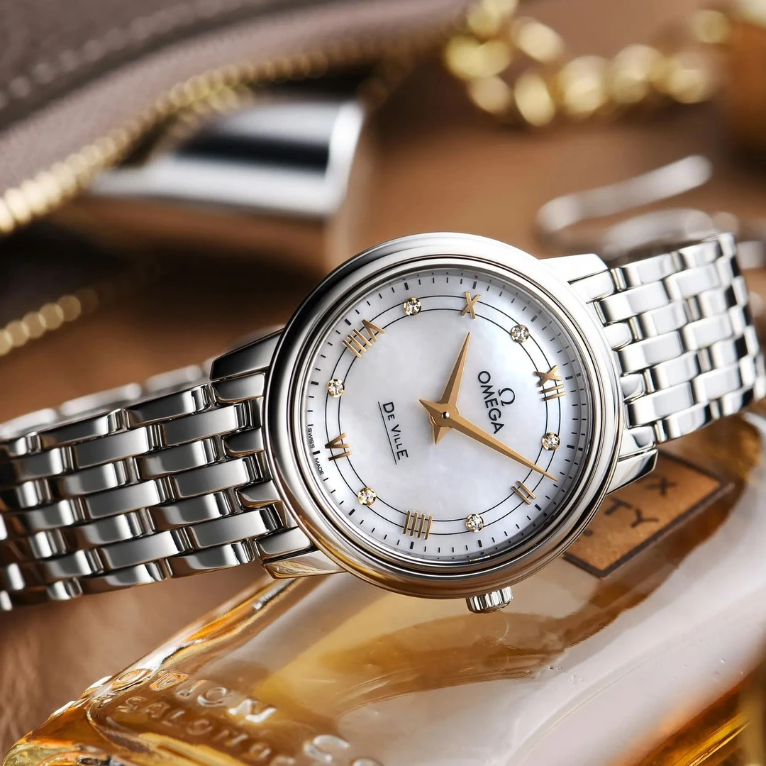 99新 Omega/欧米茄 碟飞石英手表女表424.10.27.60.55.001