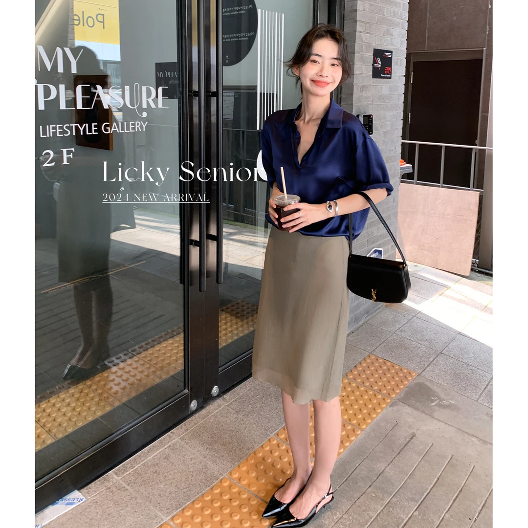 LICKYSENIOR主推bi入！ Silky 回眸裙子女初秋新款高端气质半身裙