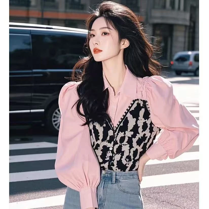 小众设计感2025春季粉色拼接衬衫轻奢减龄时尚洋气上衣牛仔裤套装