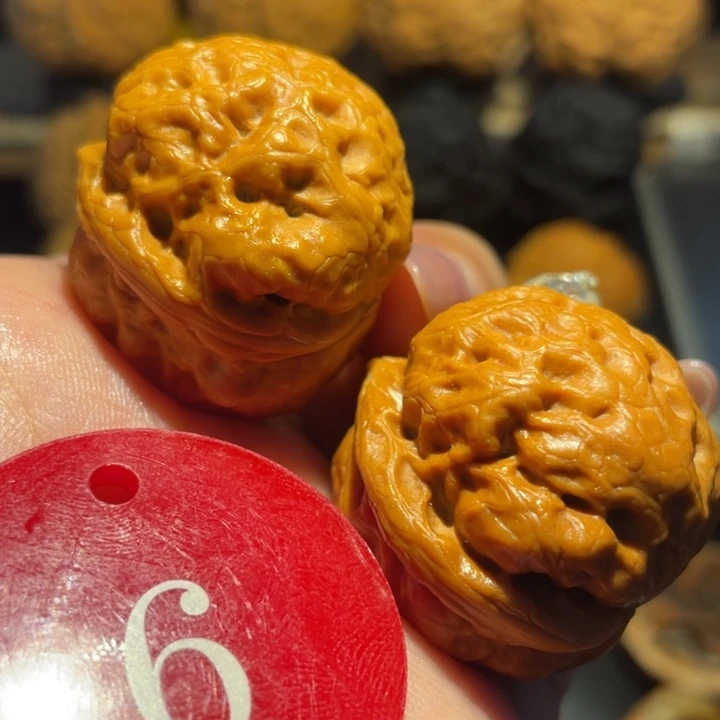 包罗万象核桃尺寸34